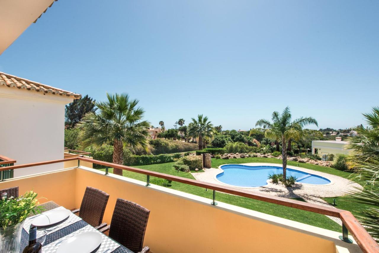 Beautiful Two Bedroom Apartment With Roof Terrace Carvoeiro  Bagian luar foto