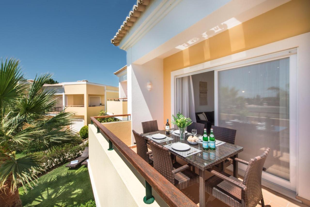 Beautiful Two Bedroom Apartment With Roof Terrace Carvoeiro  Bagian luar foto
